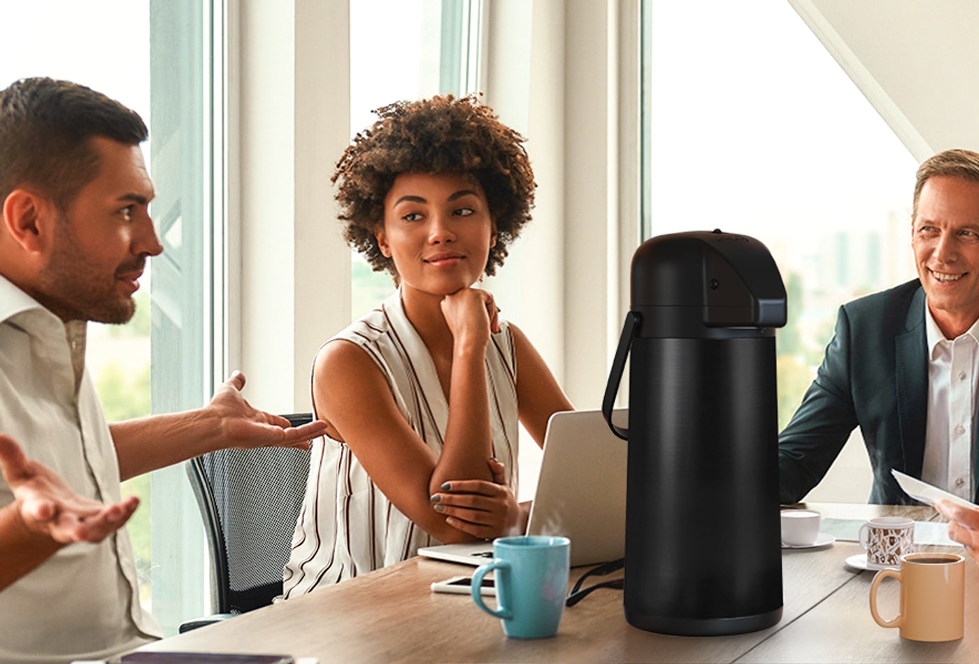 Gezoss Airpot Coffee Carafe serving drinks outdoors